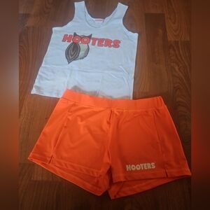 Hooters large uniform new without tags